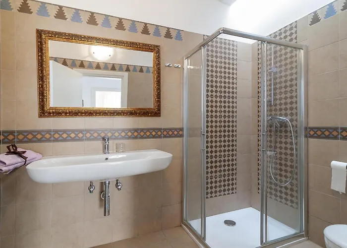 Villa Casa Estilo Espanol *